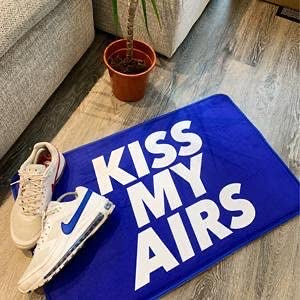 Kiss My Airs Non Slip Mat (Amazon TOP seller)