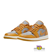 Women's Shoe Air Jordan 1 Low